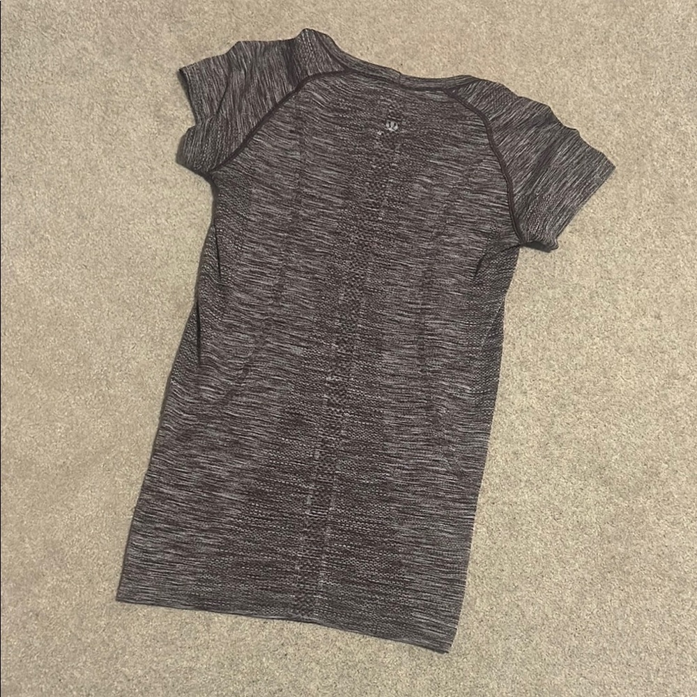Lululemon athletica swiftly tech 2.0 short sleeve